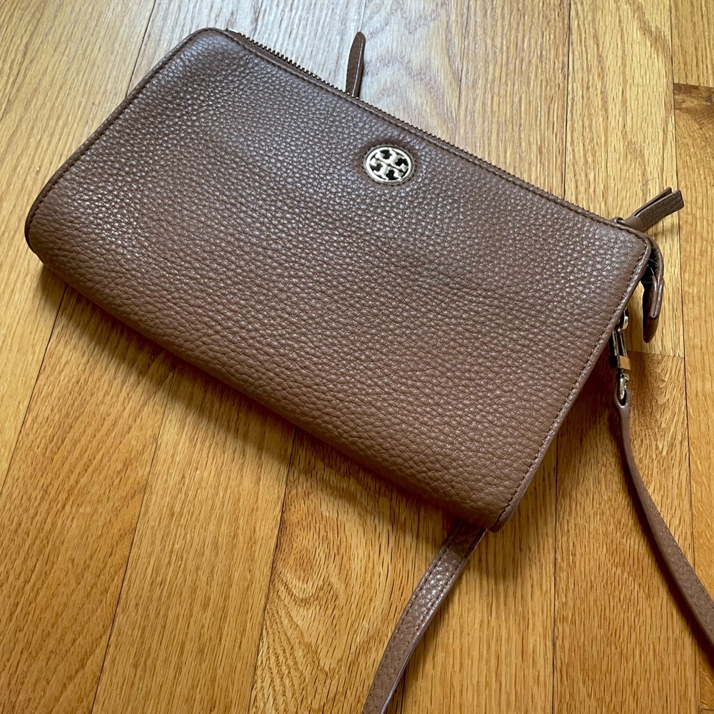 Tory Burch pebbled leather crossbody bag